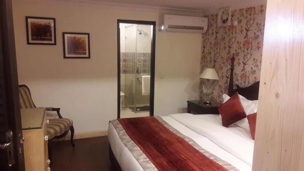Hotel The Oaktree House à Shimla Extérieur photo
