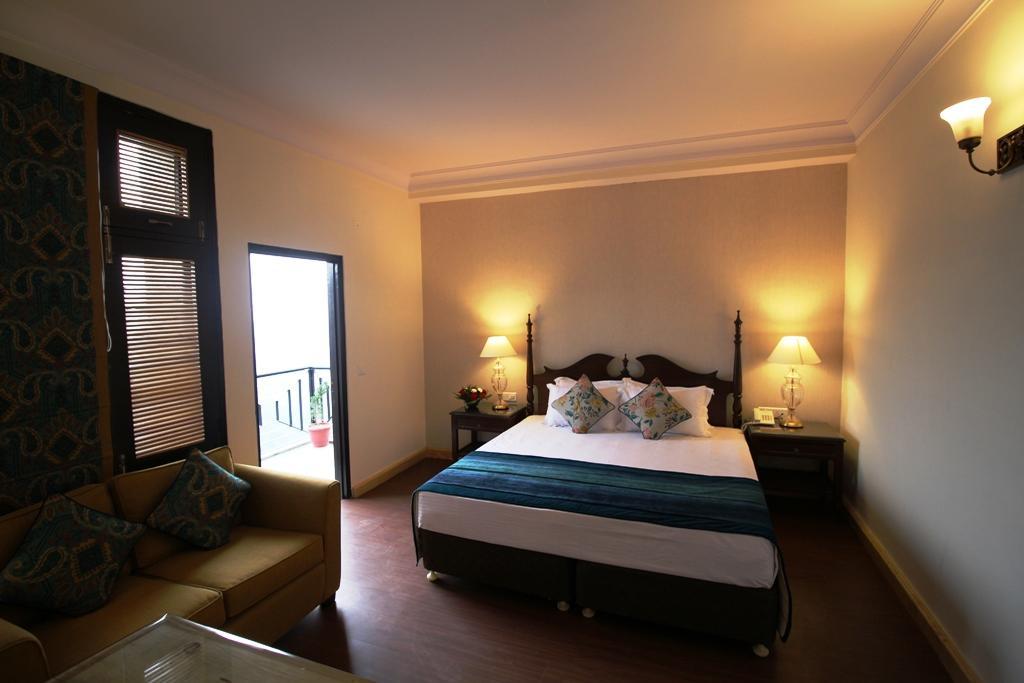 Hotel The Oaktree House à Shimla Extérieur photo