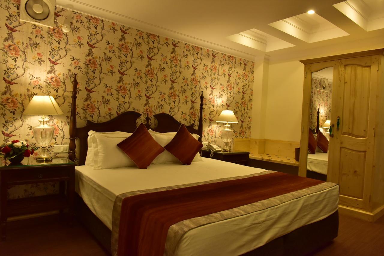 Hotel The Oaktree House à Shimla Extérieur photo